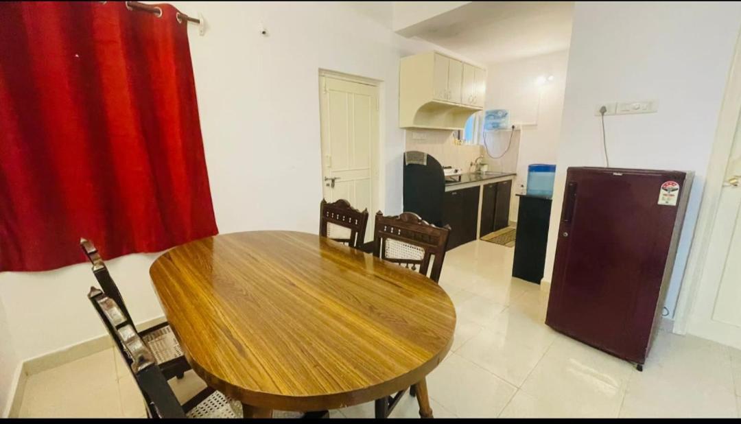 Goa Suites Holiday Home Калангут Екстер'єр фото